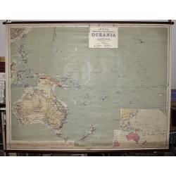 Oceana: Philips' Comparative Series of Large School Maps (Large Pull Down Map)